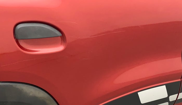 2018 Renault Kwid RXT 1.0 AMT (O), Petrol, Automatic, 1,00,669 km, Right rear door - Slightly dented