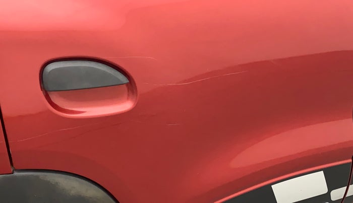 2018 Renault Kwid RXT 1.0 AMT (O), Petrol, Automatic, 1,00,669 km, Right rear door - Minor scratches