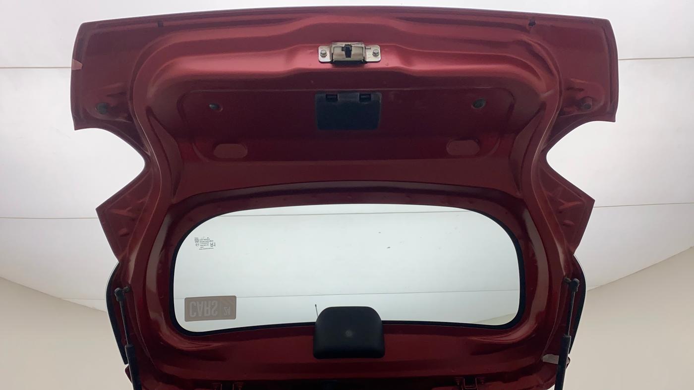 2018 Renault Kwid RXT 1.0 AMT (O), Petrol, Automatic, 1,00,669 km, Boot Door Open