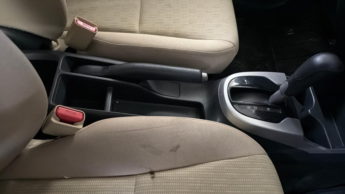 2018 Honda Jazz 1.2L I-VTEC V AT, Petrol, Automatic, 38,884 km, Gear Lever