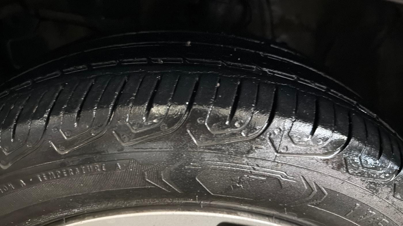 2018 Honda Jazz 1.2L I-VTEC V AT, Petrol, Automatic, 38,884 km, Left Front Tyre Tread