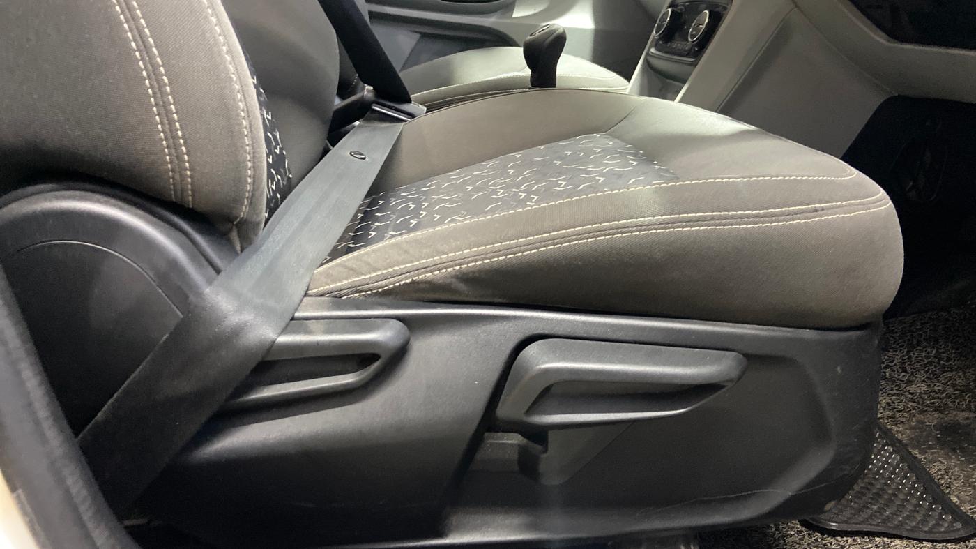 2020 Tata Tiago XZ PLUS PETROL, Petrol, Manual, 86,096 km, Driver Side Adjustment Panel