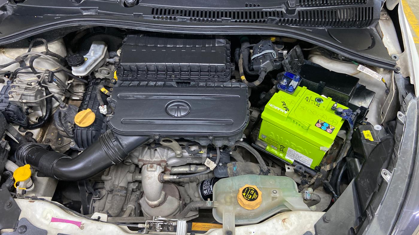 2020 Tata Tiago XZ PLUS PETROL, Petrol, Manual, 86,096 km, Engine View - Left