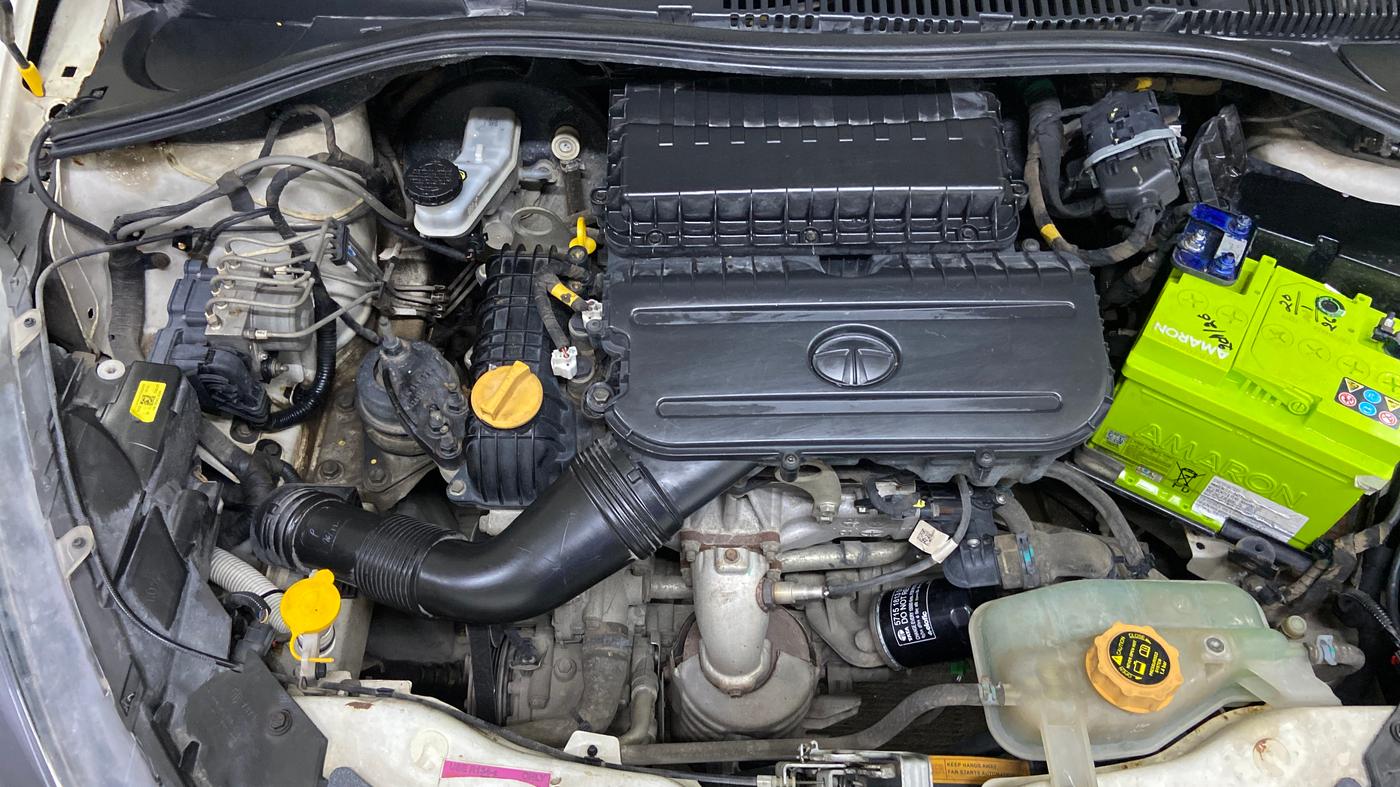 2020 Tata Tiago XZ PLUS PETROL, Petrol, Manual, 86,096 km, Engine View - Right