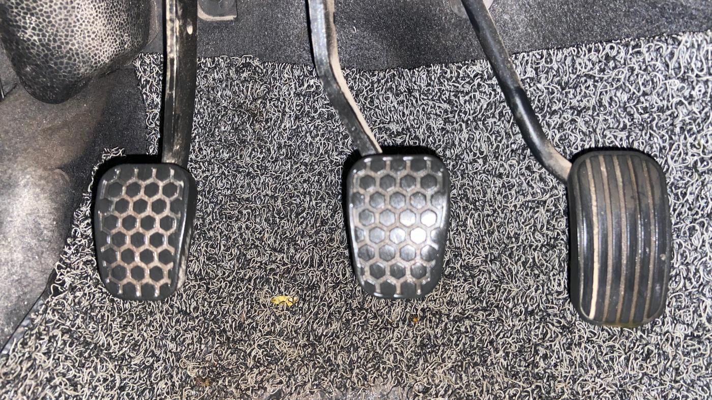 2020 Tata Tiago XZ PLUS PETROL, Petrol, Manual, 86,096 km, Pedals