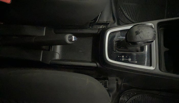 2018 Maruti Swift VXI AMT, Petrol, Automatic, 13,881 km, Gear Lever