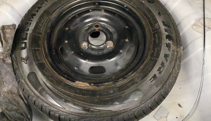 2017 Renault Kwid RXT 1.0, Petrol, Manual, 94,924 km, Spare Tyre