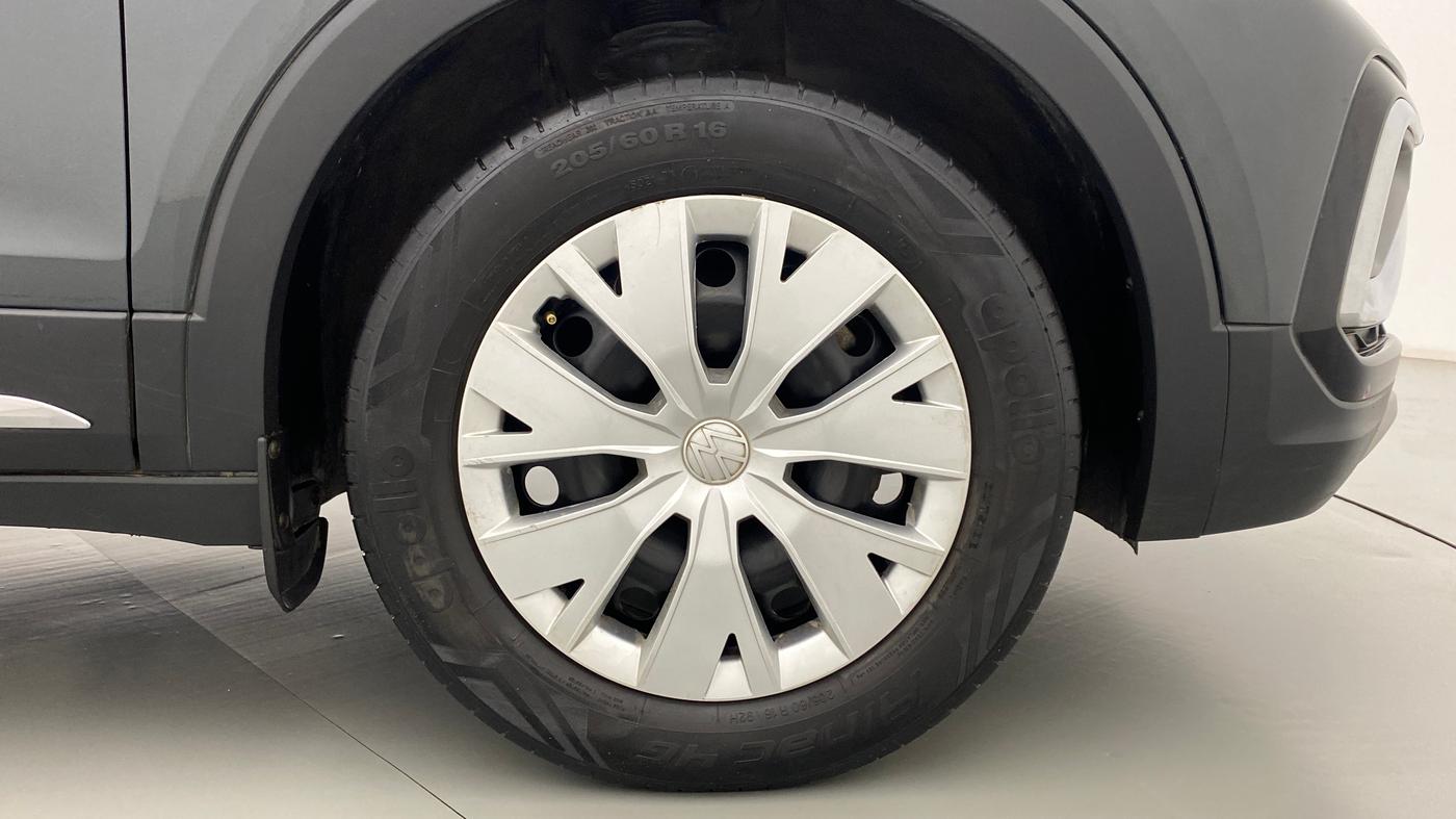 2021 Volkswagen TAIGUN COMFORTLINE  1.0 TSI MT, Petrol, Manual, 38,846 km, Right Front Wheel