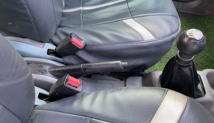 2014 Maruti Alto K10 VXI, Petrol, Manual, 69,702 km, Gear Lever