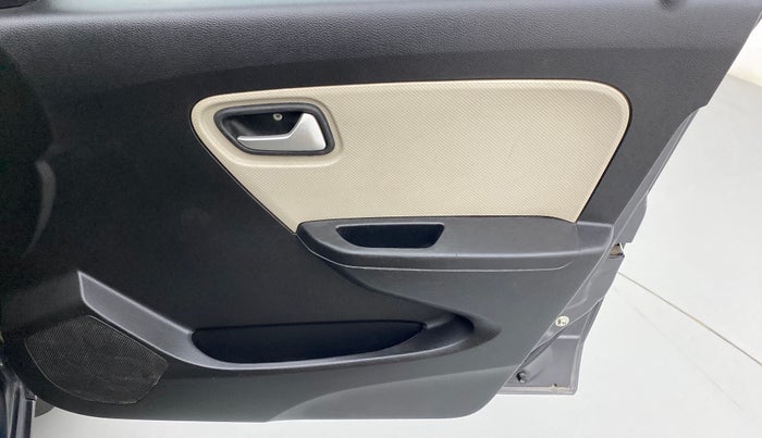 2020 Maruti Alto LXI, Petrol, Manual, 38,749 km, Driver Side Door Panels Control