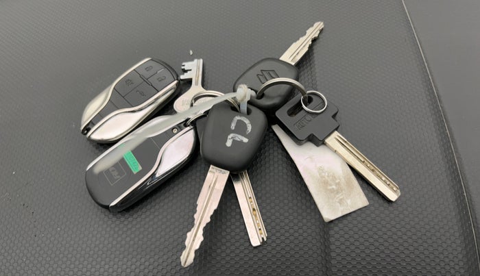 2022 Maruti Celerio VXI CNG, CNG, Manual, 46,528 km, Key Close Up