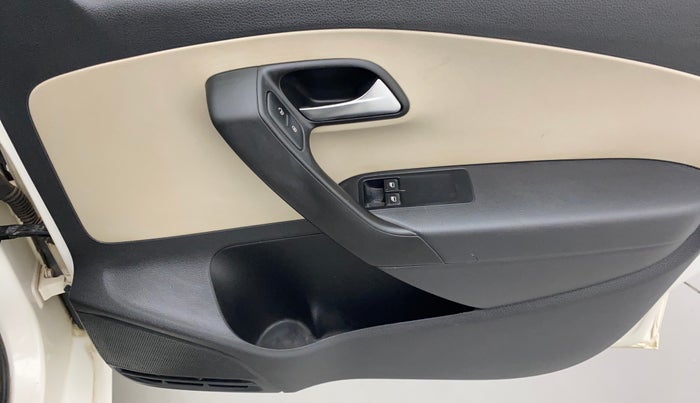 2012 Volkswagen Polo TRENDLINE 1.2L PETROL, Petrol, Manual, 22,726 km, Driver Side Door Panels Control