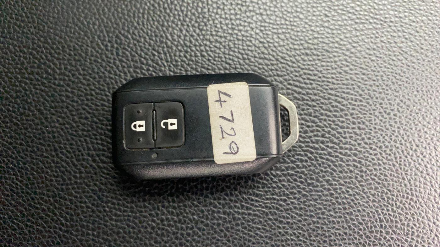 2023 Maruti Baleno ALPHA PETROL 1.2, Petrol, Manual, 35,226 km, Key Close Up
