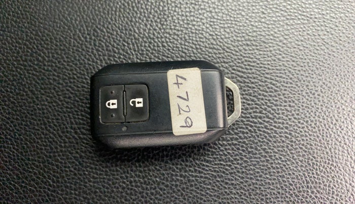 2023 Maruti Baleno ALPHA PETROL 1.2, Petrol, Manual, 35,226 km, Key Close Up