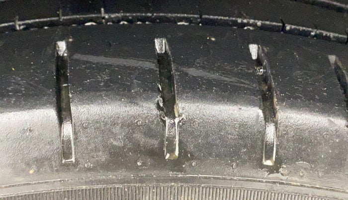 2023 Maruti Baleno ALPHA PETROL 1.2, Petrol, Manual, 35,226 km, Left Rear Tyre Tread