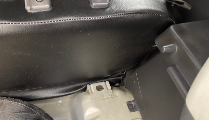2011 Maruti A Star VXI (ABS) AT, Petrol, Automatic, 57,788 km, Dicky (Boot door) - Parcel tray missing