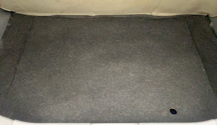 2013 Maruti Alto 800 VXI, Petrol, Manual, 70,140 km, Boot Inside