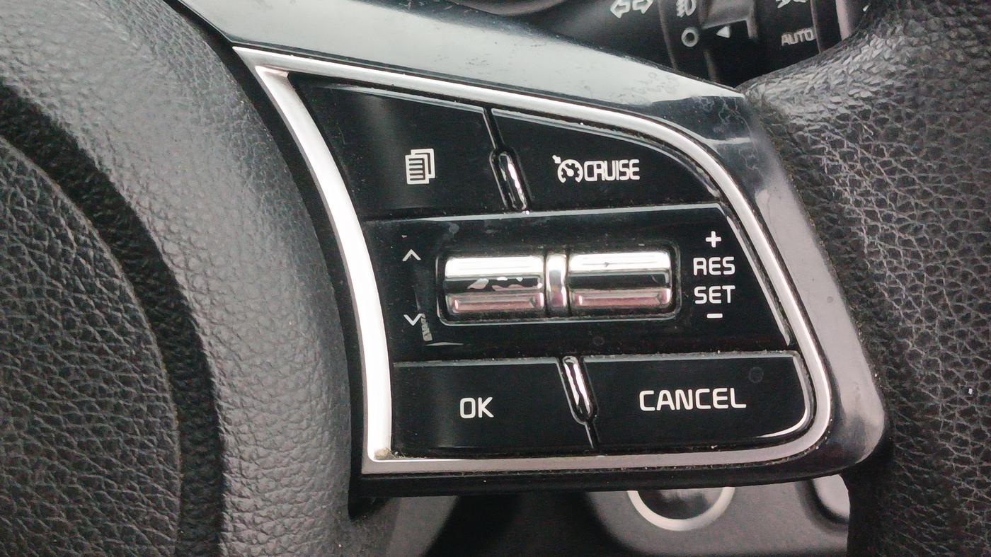 2020 KIA SELTOS HTK PLUS 1.5 DIESEL, Diesel, Manual, 1,14,663 km, Adaptive Cruise Control