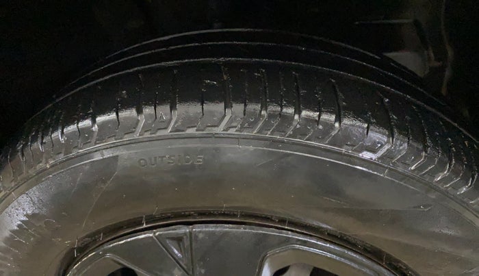 2022 Tata PUNCH ADVENTURE MT, Petrol, Manual, 58,416 km, Right Front Tyre Tread