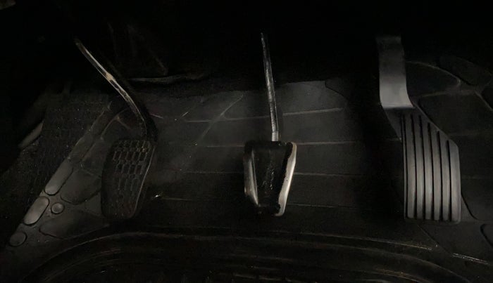 2022 Tata PUNCH ADVENTURE MT, Petrol, Manual, 58,416 km, Pedals