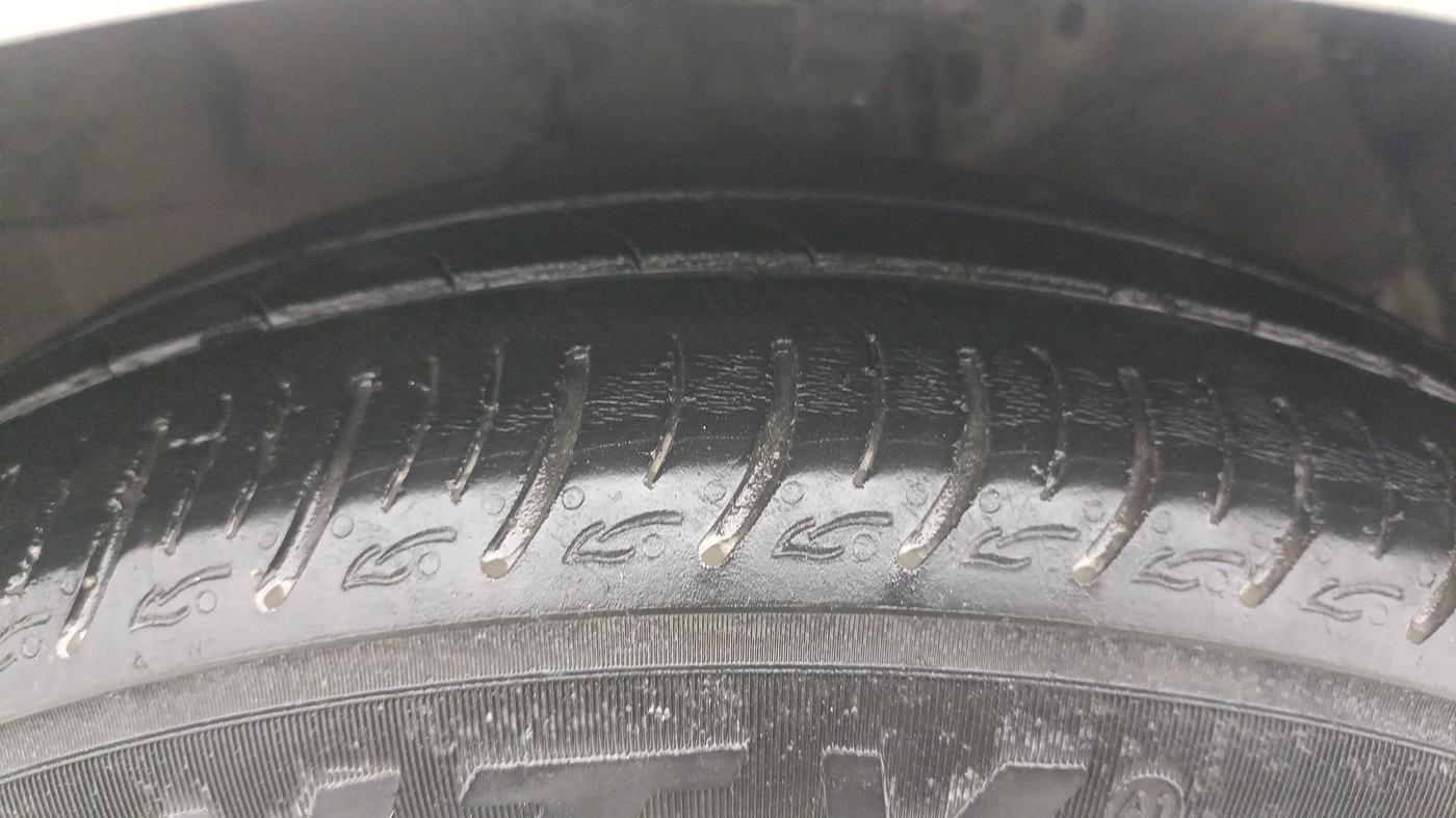 2016 Hyundai Verna 1.6 VTVT S, Petrol, Manual, 83,321 km, Right Front Tyre Tread