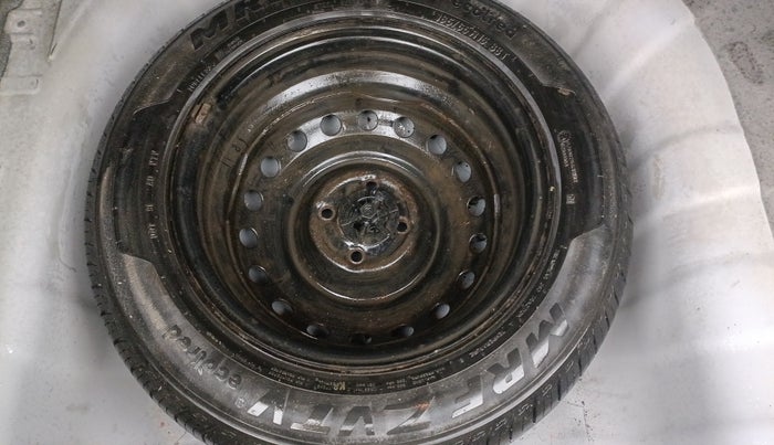 2016 Hyundai Verna 1.6 VTVT S, Petrol, Manual, 83,321 km, Spare Tyre