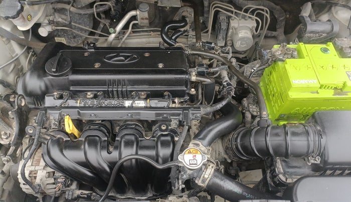 2016 Hyundai Verna 1.6 VTVT S, Petrol, Manual, 83,321 km, Engine View