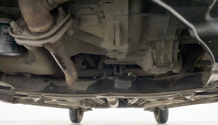 2015 Maruti Swift VXI, Petrol, Manual, 52,897 km, Front Underbody