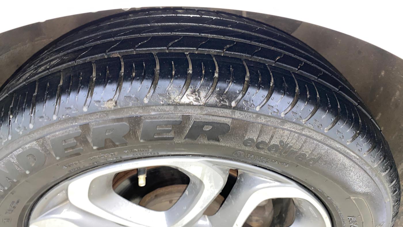 2019 Hyundai Elite i20 ASTA (O) CVT, Petrol, Automatic, 57,340 km, Right Front Tyre Tread