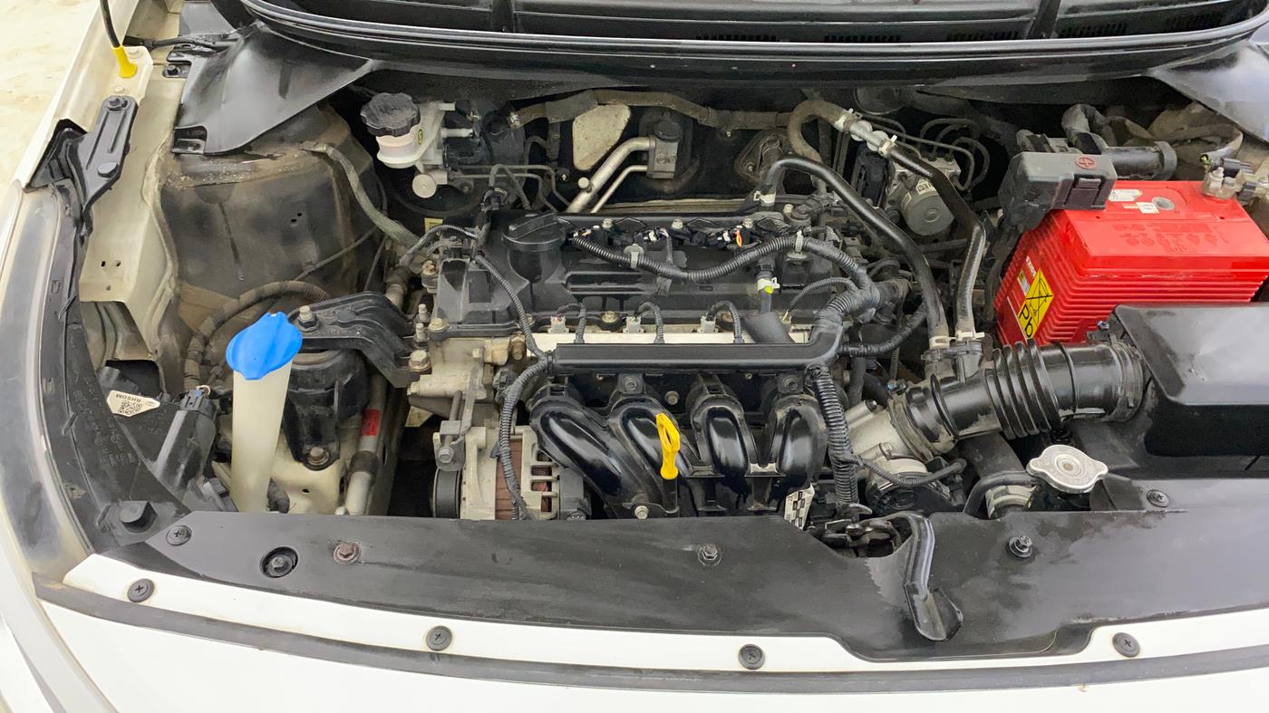 2019 Hyundai Elite i20 ASTA (O) CVT, Petrol, Automatic, 57,340 km, Engine View - Right