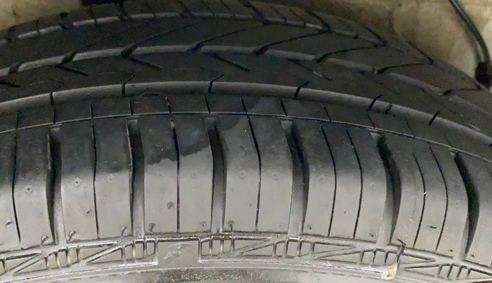 2019 Maruti Celerio ZXI AMT, Petrol, Automatic, 26,426 km, Right Rear Tyre Tread
