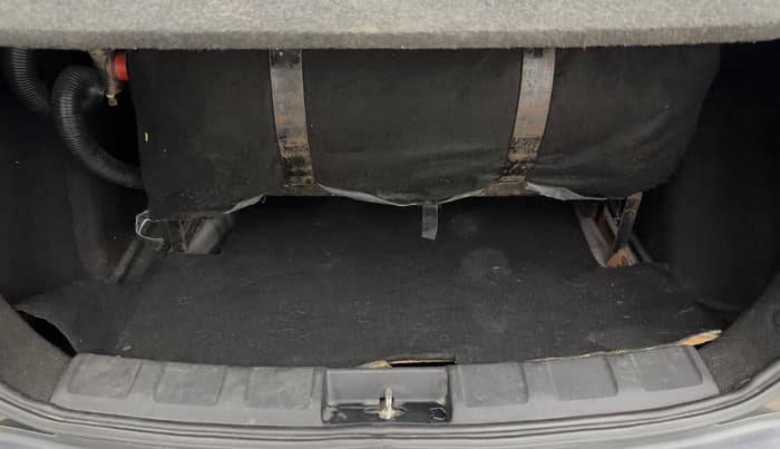 2019 Tata NEXON XM PETROL, CNG, Manual, 33,686 km, Boot Inside