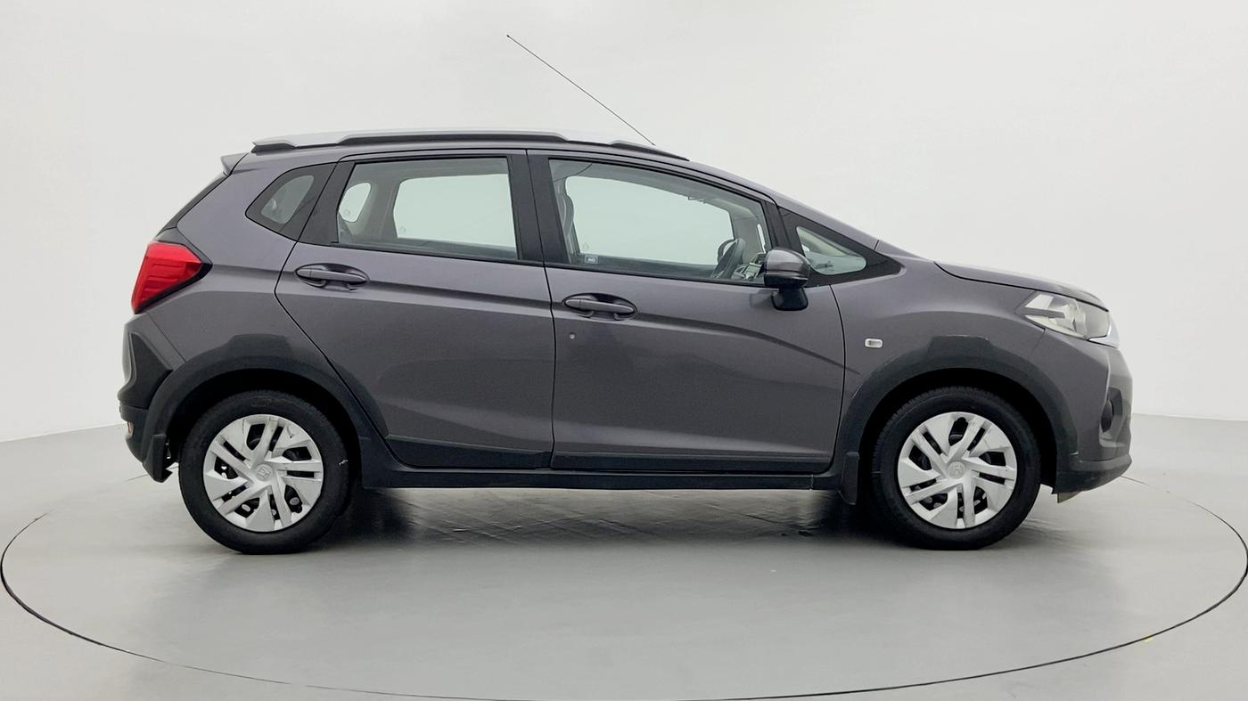 2017 Honda WR-V 1.2 i-VTEC S MT, Petrol, Manual, 62,874 km, Right Side View