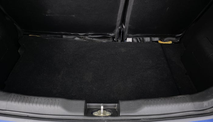 2019 Maruti IGNIS DELTA 1.2 K12, Petrol, Manual, 17,479 km, Boot Inside