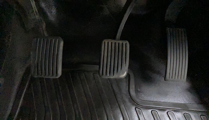 2018 Hyundai NEW SANTRO SPORTZ CNG, CNG, Manual, 69,188 km, Pedals