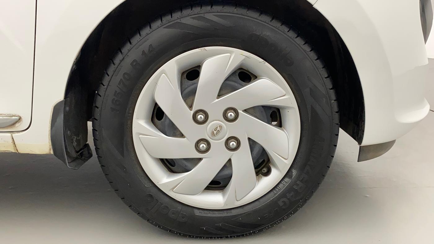 2018 Hyundai NEW SANTRO SPORTZ CNG, CNG, Manual, 69,188 km, Right Front Wheel