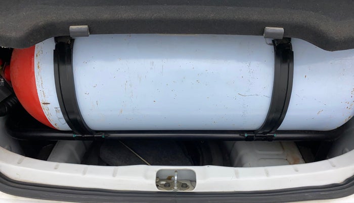 2018 Hyundai NEW SANTRO SPORTZ CNG, CNG, Manual, 69,188 km, Boot Inside