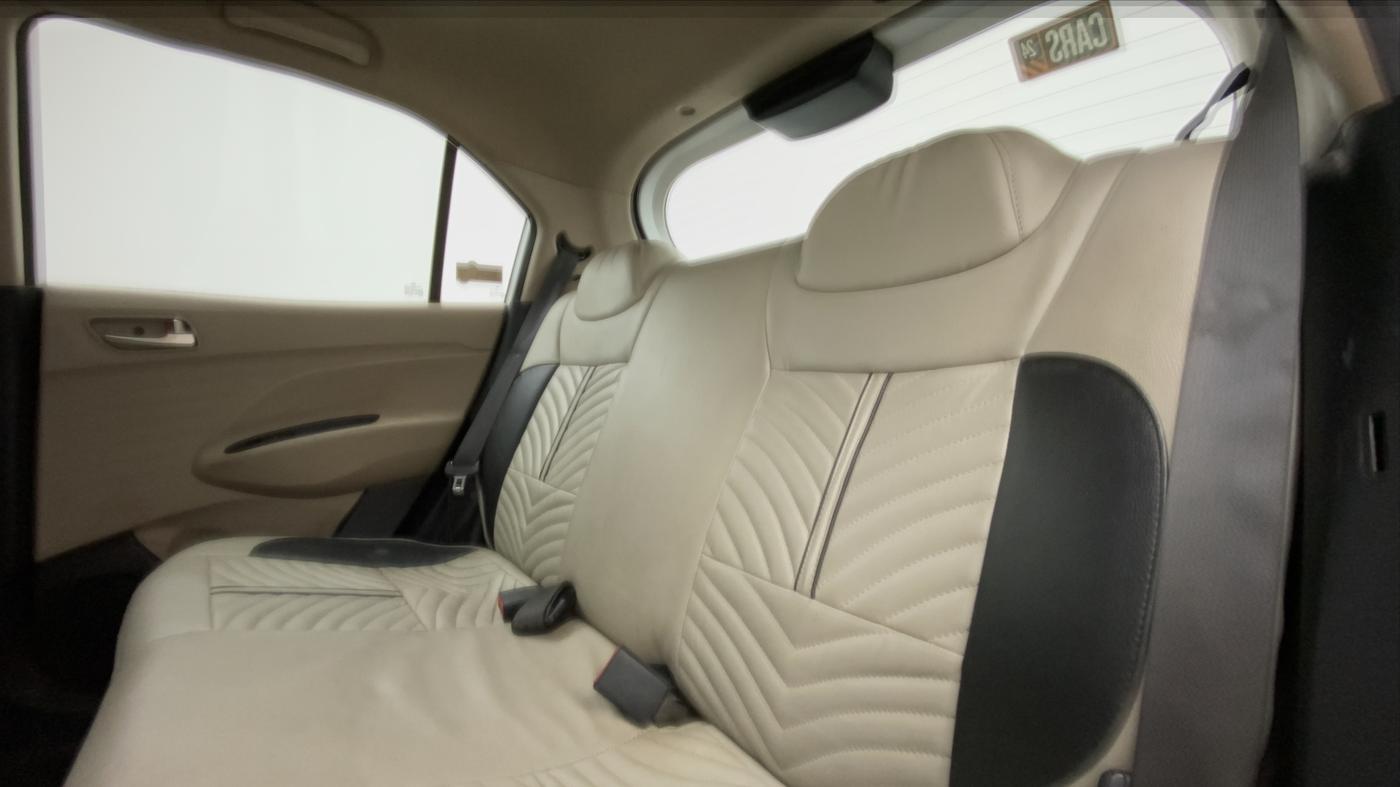 2018 Hyundai NEW SANTRO SPORTZ CNG, CNG, Manual, 69,188 km, Right Side Rear Door Cabin
