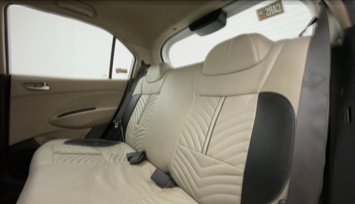 2018 Hyundai NEW SANTRO SPORTZ CNG, CNG, Manual, 69,188 km, Right Side Rear Door Cabin