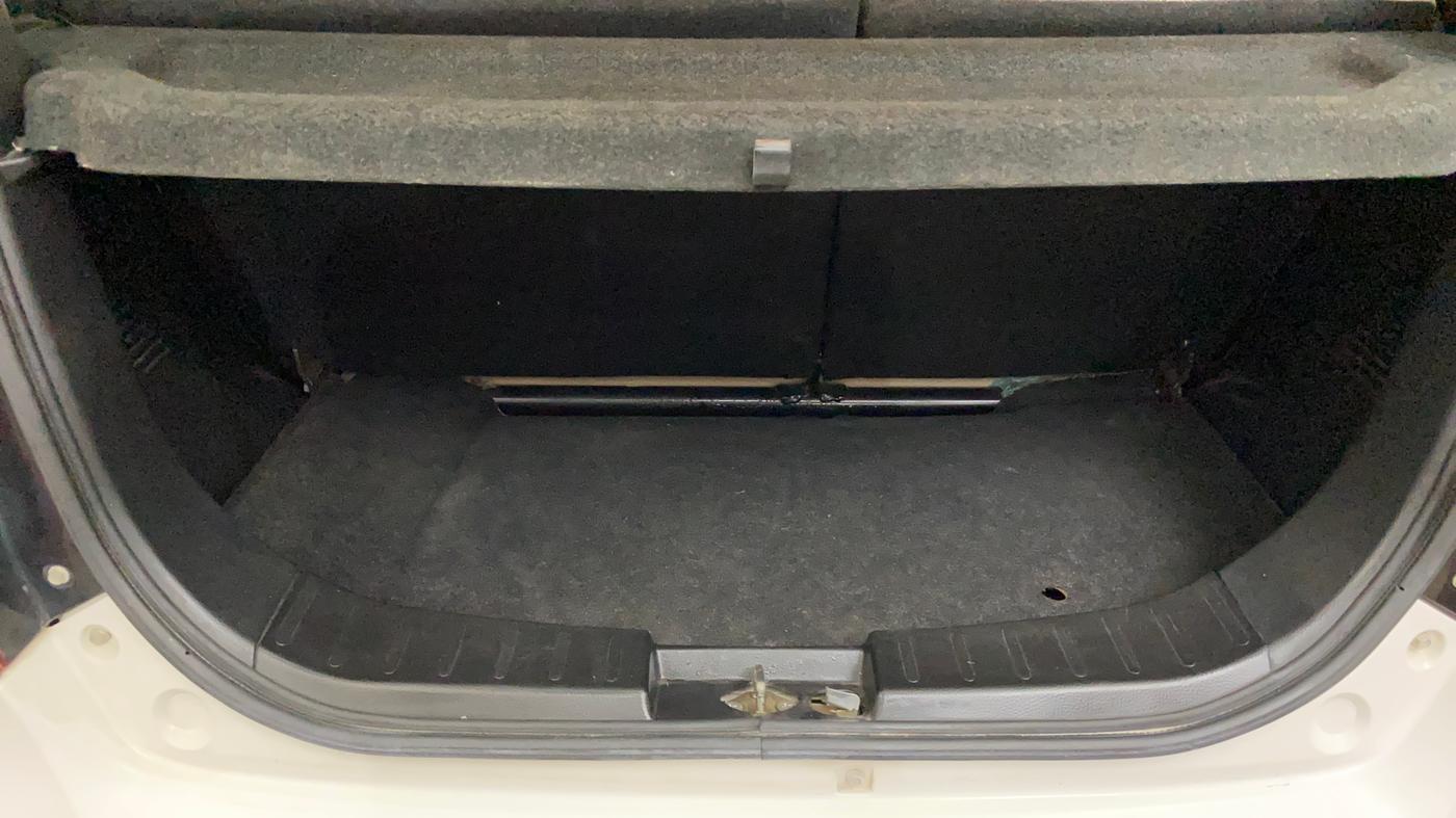 2018 Maruti Wagon R 1.0 VXI, Petrol, Manual, 38,157 km, Boot Inside