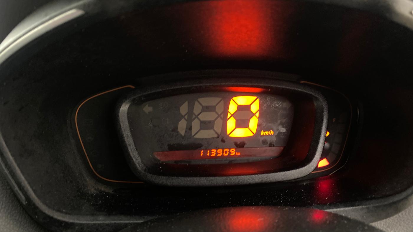 2017 Renault Kwid RXT 0.8, Petrol, Manual, 1,13,911 km, Odometer Image