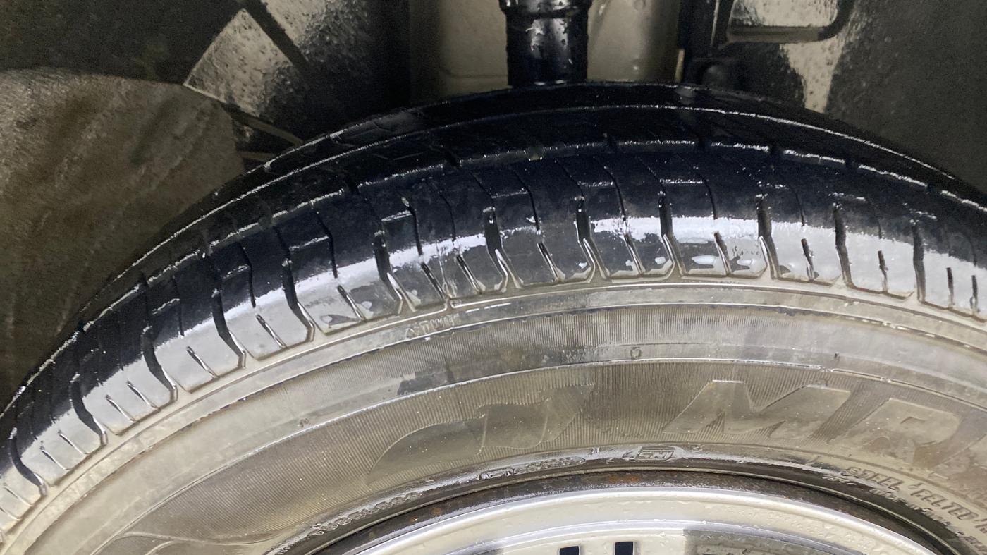 2017 Renault Kwid RXT 0.8, Petrol, Manual, 1,13,911 km, Right Front Tyre Tread