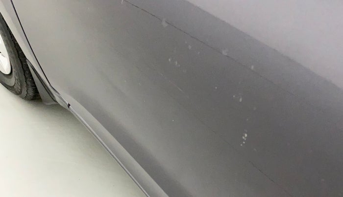 2015 Hyundai Elite i20 MAGNA 1.2, Petrol, Manual, 26,432 km, Front passenger door - Slightly dented