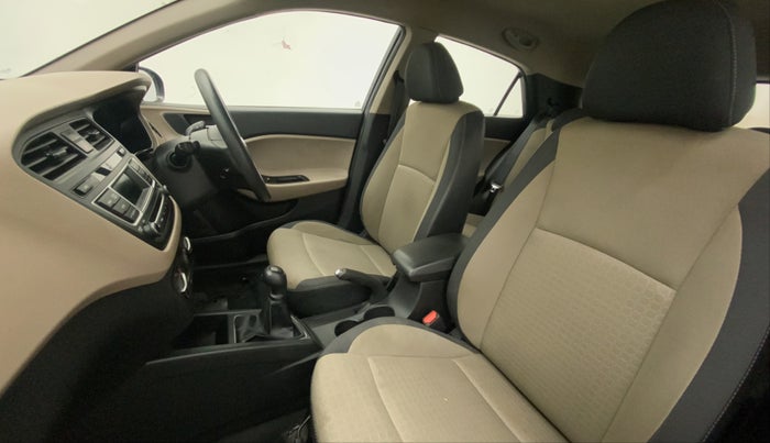2015 Hyundai Elite i20 MAGNA 1.2, Petrol, Manual, 26,432 km, Right Side Front Door Cabin