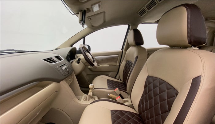 2012 Maruti Ertiga VDI, Diesel, Manual, 98,413 km, Right Side Front Door Cabin