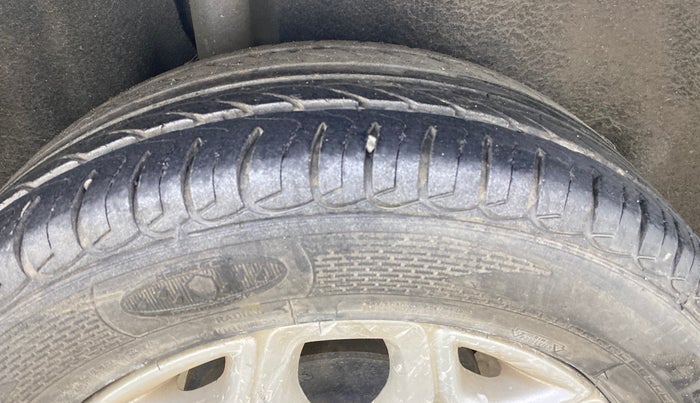 2017 Ford Ecosport TITANIUM 1.5L PETROL AT, Petrol, Automatic, 23,242 km, Right Rear Tyre Tread