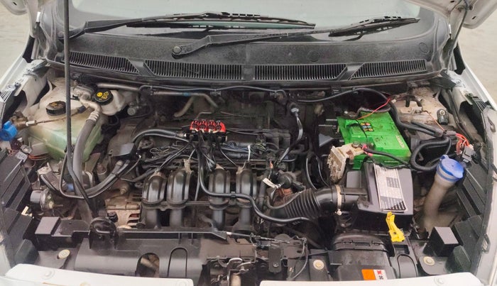 2016 Ford New Figo TITANIUM 1.2 PETROL MT, CNG, Manual, 84,195 km, Engine View