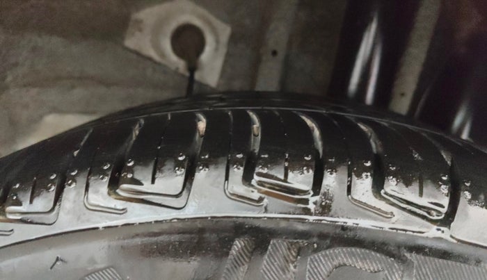 2015 Hyundai i20 Active 1.2 S, Petrol, Manual, 28,985 km, Left Rear Tyre Tread