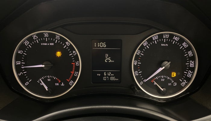 2013 Skoda Laura AMBIENTE 2.0 TDI CR MT, Diesel, Manual, 1,07,127 km, Odometer Image