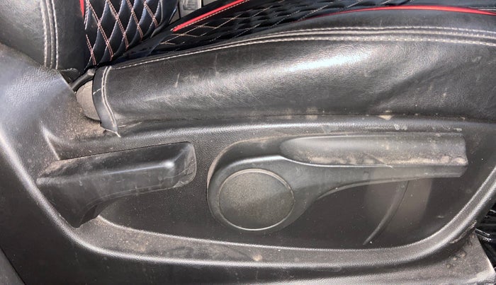 2020 MG HECTOR SUPER 1.5 PETROL, Petrol, Manual, 51,484 km, Driver Side Adjustment Panel